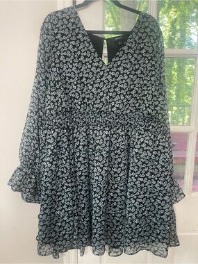 Torrid Mini Lurex Chiffon Tiered Dress Floral Painted Roses Black Plus 3 /3X
